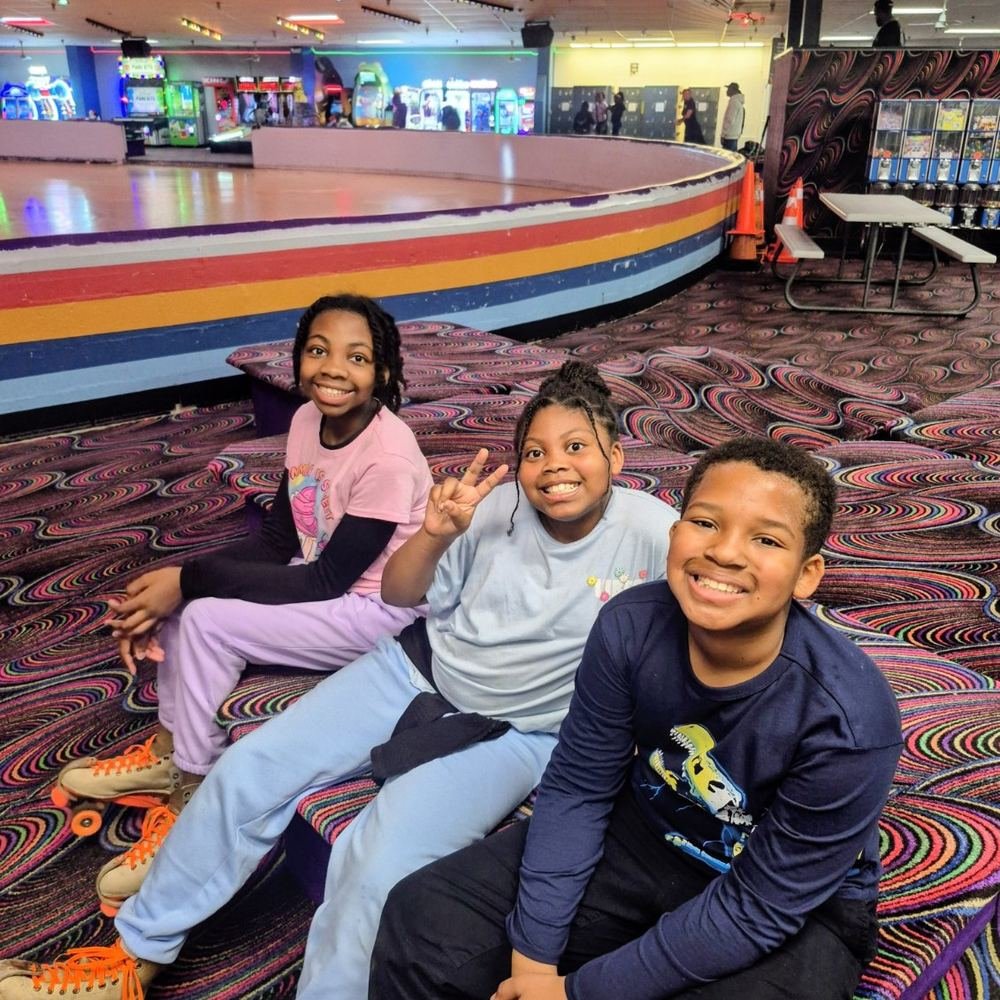 MYDG youth at skating rink